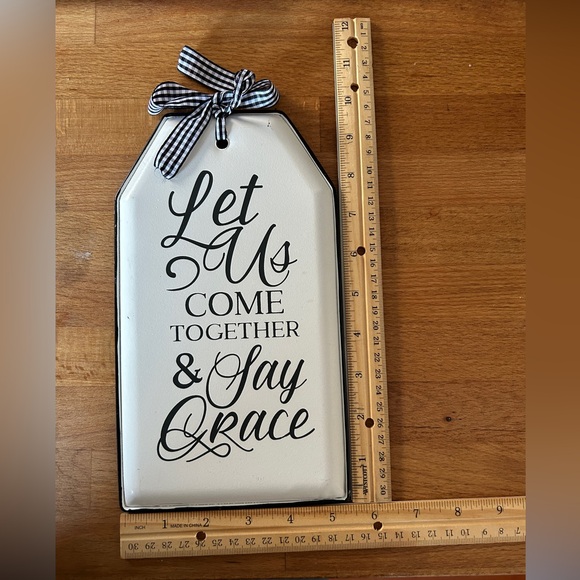 Decorative Sign with Ribbon - Picture 3 of 3